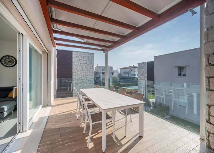 Sunbeam Terrace *