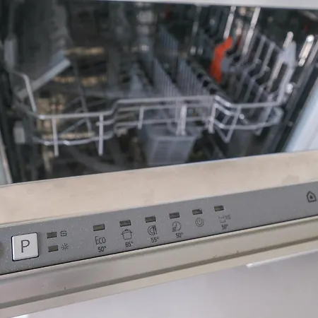 Sunbeam Terrace Apartment